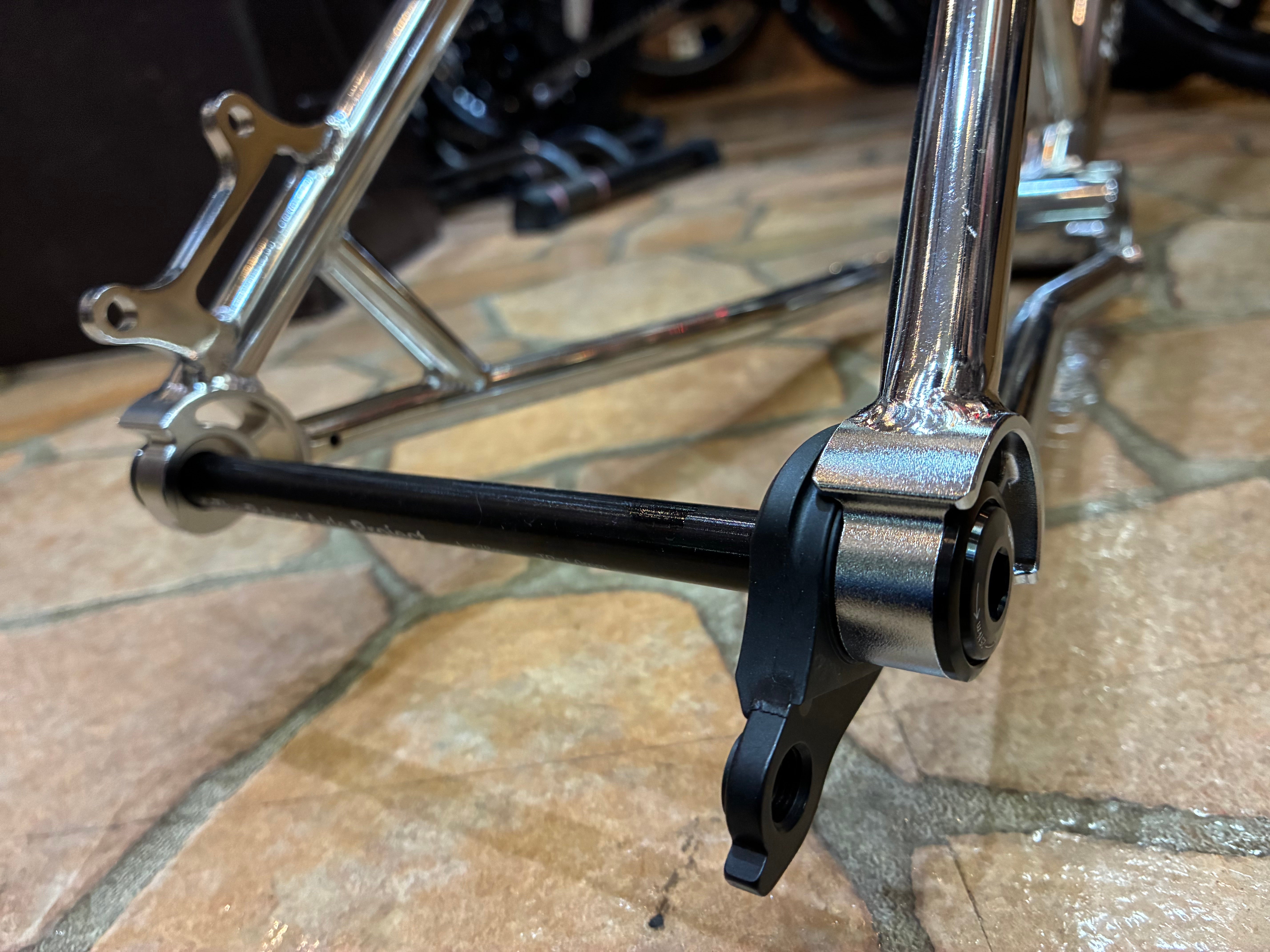 Un Authorized 33rpm フレーム Lサイズ 15%OFF | AST BIKES