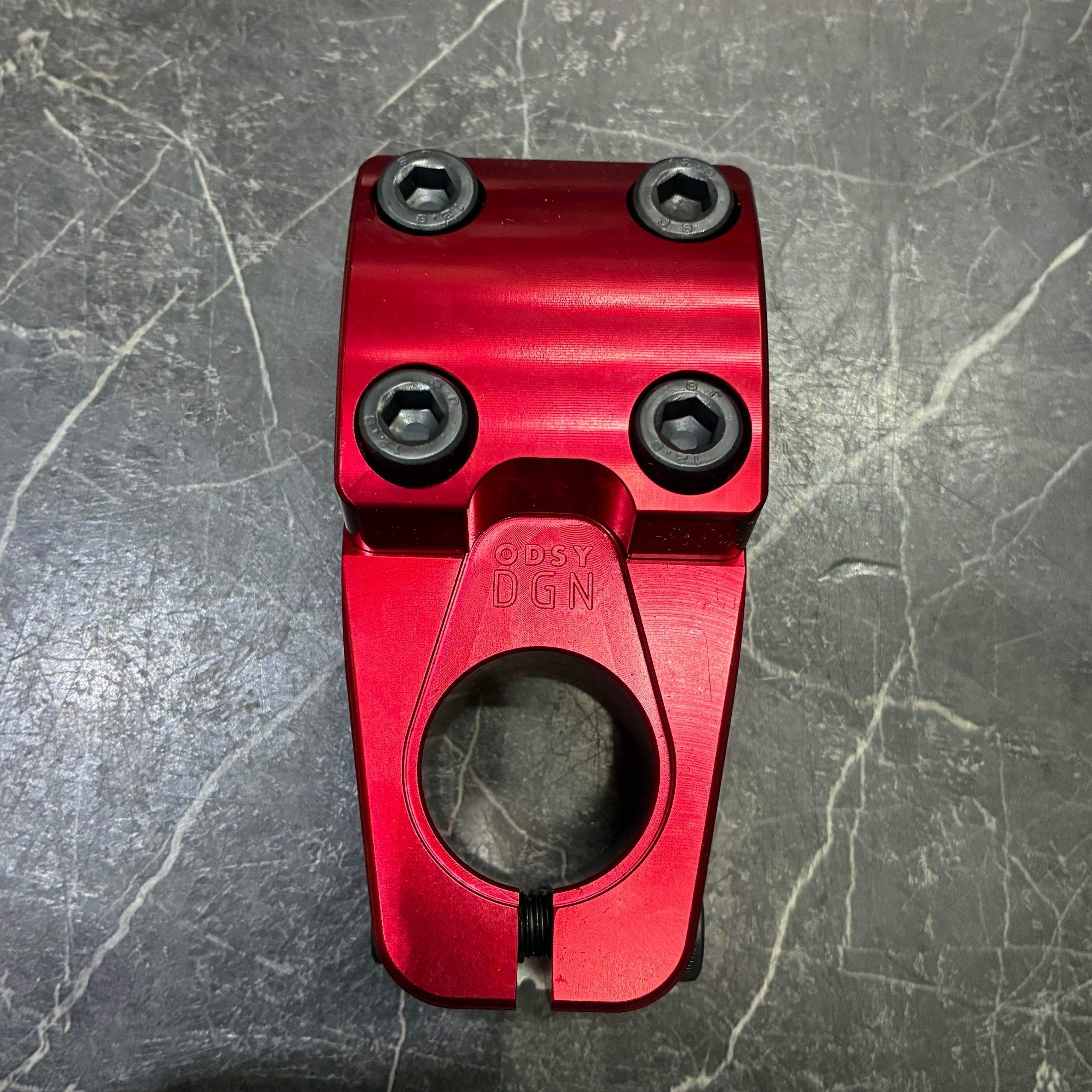 ODYSSEY DGNV2 ステム　レッド ODYSSEY DGNV2 ステム レッド Odyssey Pro Headset (Anodized Red